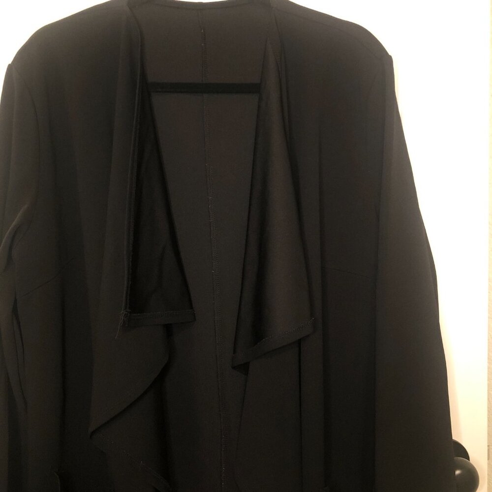 Romwe black long sleeve waterfall collar open front blazer style w/ pockets XL‎